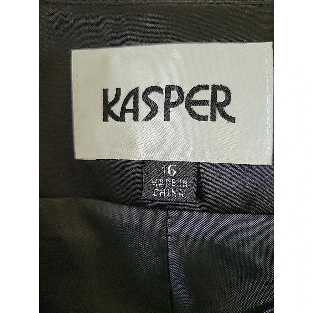 Kasper Jacket Blazer Size 16‎ Black Long Sleeve 4 Button Lined Quilted Business